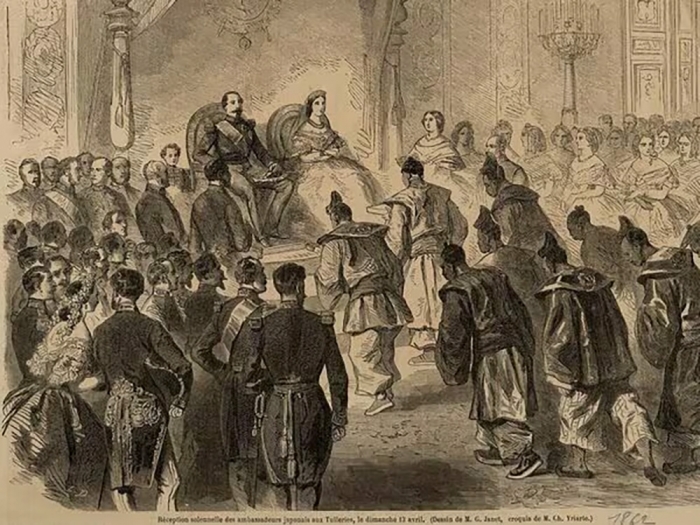 フランスの週刊新聞「LE MONDE ILLUSTRE」（1862年4月19日付）に掲載された皇帝ナポレオン3世に謁見する遣欧使節団の様子を描いたイラスト